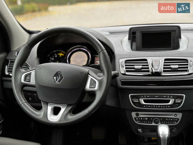 Серый Рено Меган, объемом двигателя 1.5 л и пробегом 146 тыс. км за 8890 $, фото 24 на Automoto.ua