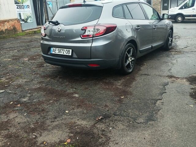 Серый Рено Меган, объемом двигателя 1.5 л и пробегом 223 тыс. км за 6600 $, фото 1 на Automoto.ua
