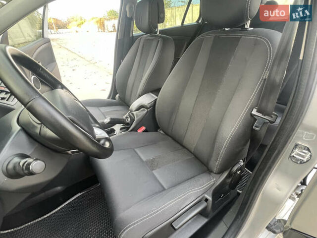 Серый Рено Меган, объемом двигателя 1.46 л и пробегом 274 тыс. км за 6300 $, фото 30 на Automoto.ua