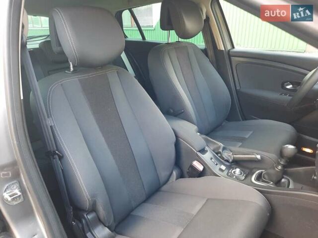 Серый Рено Меган, объемом двигателя 1.6 л и пробегом 194 тыс. км за 8100 $, фото 110 на Automoto.ua