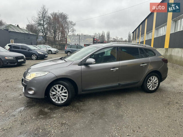 Сірий Рено Меган, об'ємом двигуна 1.87 л та пробігом 200 тис. км за 7700 $, фото 7 на Automoto.ua