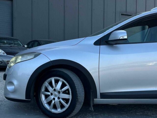 Серый Рено Меган, объемом двигателя 1.9 л и пробегом 265 тыс. км за 5440 $, фото 3 на Automoto.ua