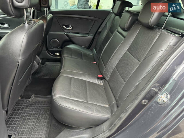 Сірий Рено Меган, об'ємом двигуна 1.5 л та пробігом 218 тис. км за 7200 $, фото 35 на Automoto.ua