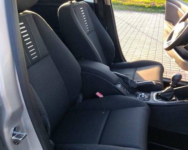 Сірий Рено Меган, об'ємом двигуна 1.5 л та пробігом 270 тис. км за 7500 $, фото 16 на Automoto.ua