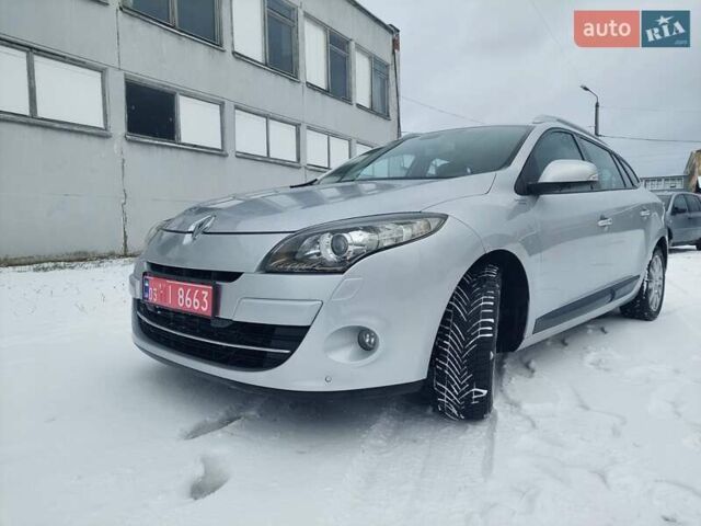 Сірий Рено Меган, об'ємом двигуна 2 л та пробігом 260 тис. км за 9499 $, фото 5 на Automoto.ua