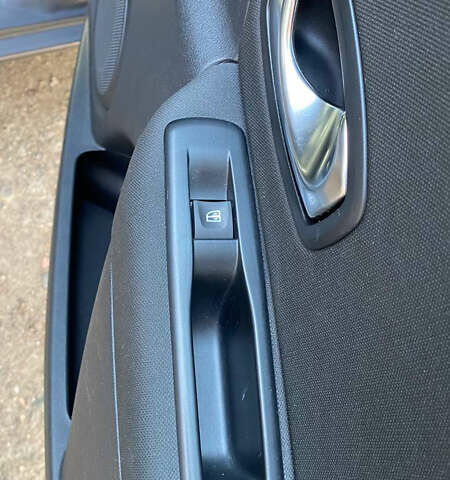 Серый Рено Меган, объемом двигателя 1.5 л и пробегом 151 тыс. км за 7800 $, фото 32 на Automoto.ua