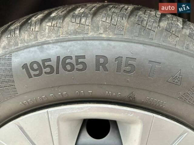 Серый Рено Меган, объемом двигателя 1.4 л и пробегом 161 тыс. км за 6300 $, фото 4 на Automoto.ua
