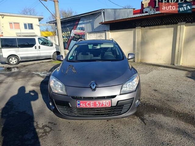 Серый Рено Меган, объемом двигателя 1.4 л и пробегом 215 тыс. км за 5850 $, фото 1 на Automoto.ua