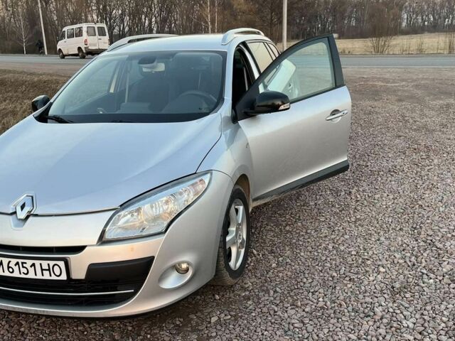 Серый Рено Меган, объемом двигателя 1.9 л и пробегом 280 тыс. км за 8000 $, фото 5 на Automoto.ua