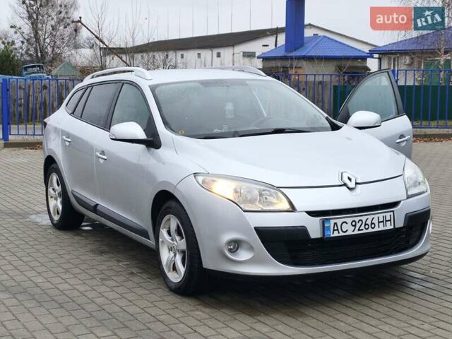 Серый Рено Меган, объемом двигателя 1.5 л и пробегом 249 тыс. км за 6750 $, фото 4 на Automoto.ua