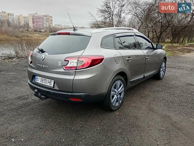 Серый Рено Меган, объемом двигателя 1.46 л и пробегом 280 тыс. км за 7000 $, фото 2 на Automoto.ua