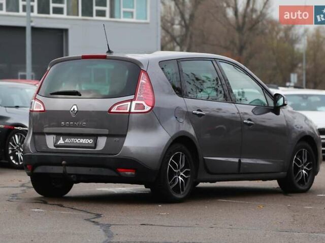 Серый Рено Меган, объемом двигателя 1.46 л и пробегом 176 тыс. км за 8300 $, фото 5 на Automoto.ua