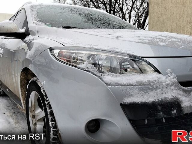 Сірий Рено Меган, об'ємом двигуна 1.5 л та пробігом 20700 тис. км за 6500 $, фото 1 на Automoto.ua