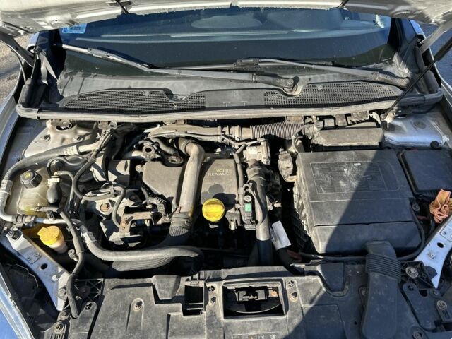 Серый Рено Меган, объемом двигателя 1.5 л и пробегом 203 тыс. км за 6700 $, фото 15 на Automoto.ua