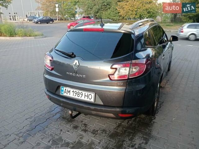 Серый Рено Меган, объемом двигателя 1.46 л и пробегом 307 тыс. км за 6800 $, фото 16 на Automoto.ua