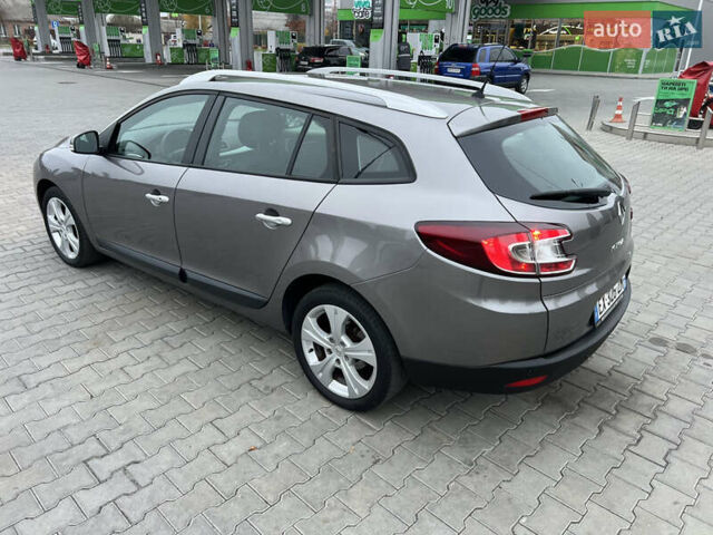 Серый Рено Меган, объемом двигателя 1.46 л и пробегом 220 тыс. км за 7900 $, фото 19 на Automoto.ua