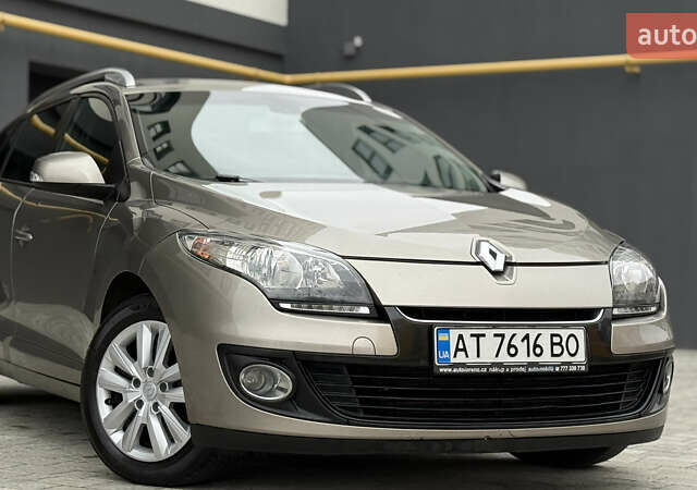 Сірий Рено Меган, об'ємом двигуна 1.5 л та пробігом 203 тис. км за 6990 $, фото 5 на Automoto.ua