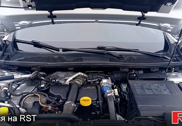 Сірий Рено Меган, об'ємом двигуна 1.5 л та пробігом 224 тис. км за 8100 $, фото 9 на Automoto.ua