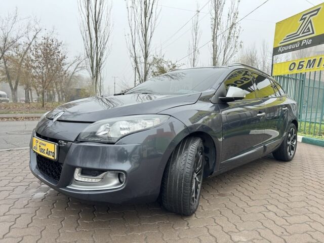 Серый Рено Меган, объемом двигателя 1.8 л и пробегом 309 тыс. км за 8900 $, фото 2 на Automoto.ua