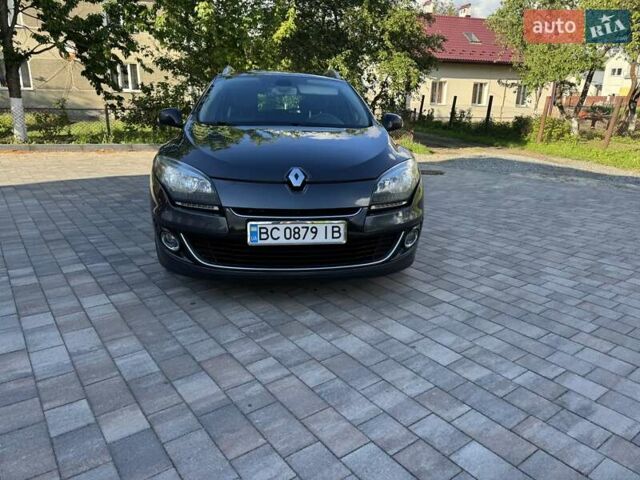 Серый Рено Меган, объемом двигателя 1.46 л и пробегом 237 тыс. км за 7499 $, фото 1 на Automoto.ua
