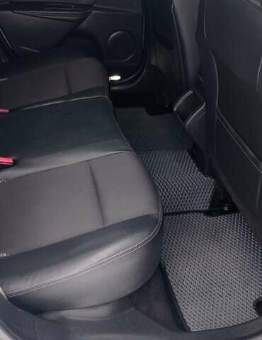 Серый Рено Меган, объемом двигателя 0 л и пробегом 225 тыс. км за 8100 $, фото 7 на Automoto.ua