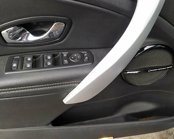 Серый Рено Меган, объемом двигателя 1.5 л и пробегом 290 тыс. км за 8400 $, фото 15 на Automoto.ua