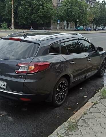 Сірий Рено Меган, об'ємом двигуна 1.46 л та пробігом 325 тис. км за 8700 $, фото 49 на Automoto.ua