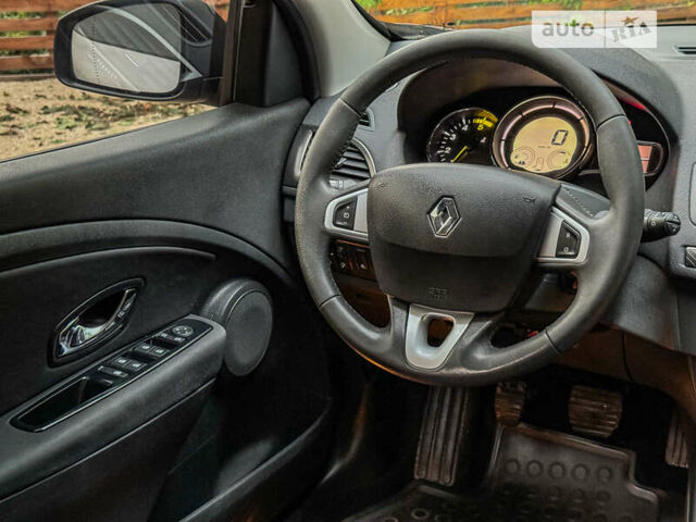 Серый Рено Меган, объемом двигателя 1.5 л и пробегом 190 тыс. км за 8450 $, фото 53 на Automoto.ua