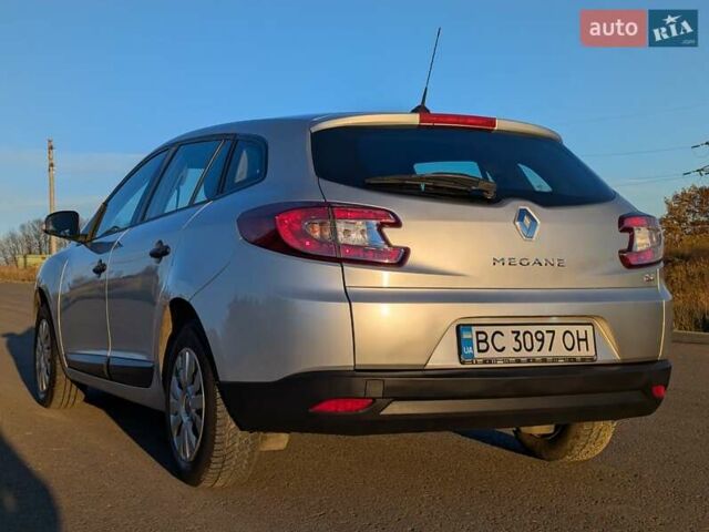 Серый Рено Меган, объемом двигателя 1.5 л и пробегом 224 тыс. км за 6995 $, фото 19 на Automoto.ua