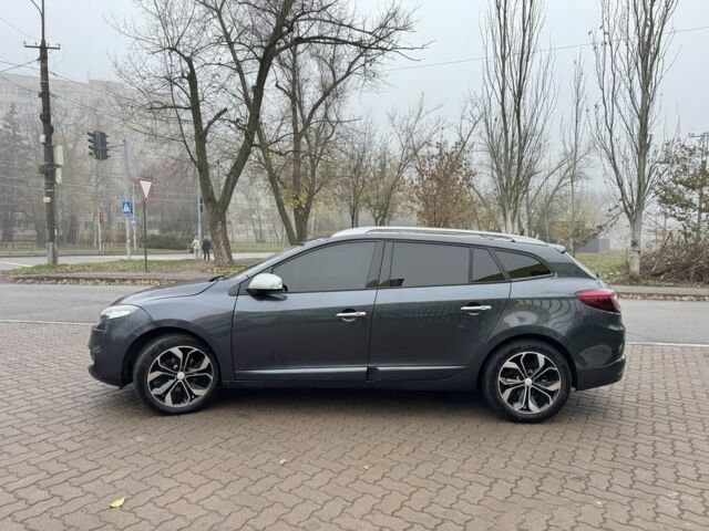 Серый Рено Меган, объемом двигателя 1.8 л и пробегом 309 тыс. км за 8900 $, фото 3 на Automoto.ua