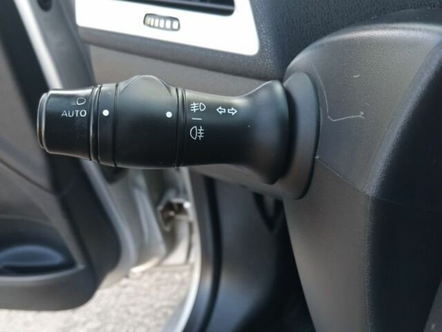 Серый Рено Меган, объемом двигателя 1.5 л и пробегом 280 тыс. км за 8300 $, фото 13 на Automoto.ua