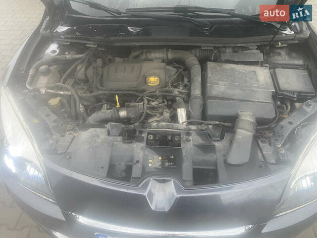 Сірий Рено Меган, об'ємом двигуна 1.6 л та пробігом 249 тис. км за 7800 $, фото 5 на Automoto.ua