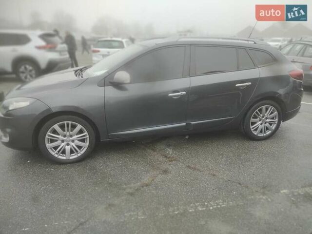 Сірий Рено Меган, об'ємом двигуна 1.46 л та пробігом 214 тис. км за 8800 $, фото 23 на Automoto.ua