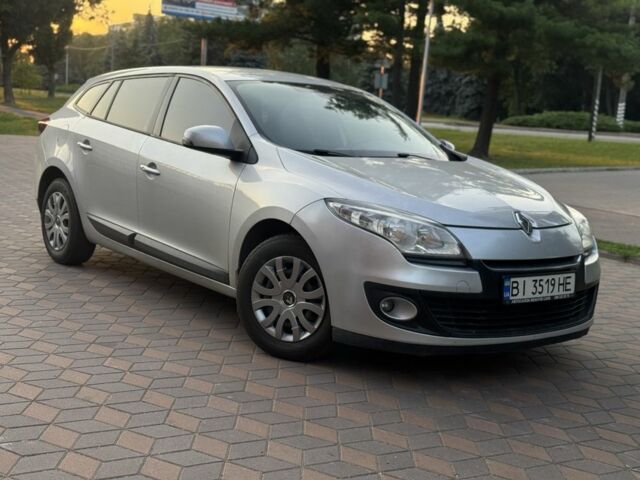 Серый Рено Меган, объемом двигателя 1.5 л и пробегом 225 тыс. км за 6999 $, фото 7 на Automoto.ua