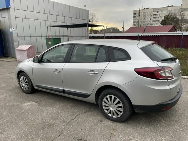Сірий Рено Меган, об'ємом двигуна 1.5 л та пробігом 313 тис. км за 5232 $, фото 7 на Automoto.ua