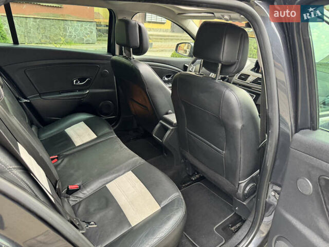 Серый Рено Меган, объемом двигателя 1.5 л и пробегом 278 тыс. км за 8450 $, фото 47 на Automoto.ua