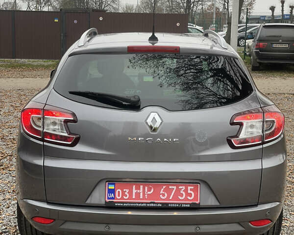 Серый Рено Меган, объемом двигателя 1.5 л и пробегом 263 тыс. км за 9350 $, фото 6 на Automoto.ua