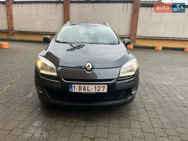 Серый Рено Меган, объемом двигателя 1.5 л и пробегом 210 тыс. км за 8300 $, фото 1 на Automoto.ua