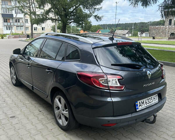 Серый Рено Меган, объемом двигателя 1.5 л и пробегом 280 тыс. км за 8250 $, фото 6 на Automoto.ua