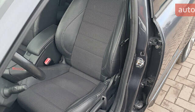 Серый Рено Меган, объемом двигателя 1.5 л и пробегом 225 тыс. км за 8899 $, фото 26 на Automoto.ua