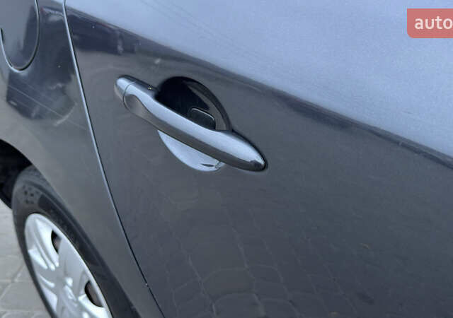 Серый Рено Меган, объемом двигателя 1.46 л и пробегом 183 тыс. км за 8100 $, фото 27 на Automoto.ua