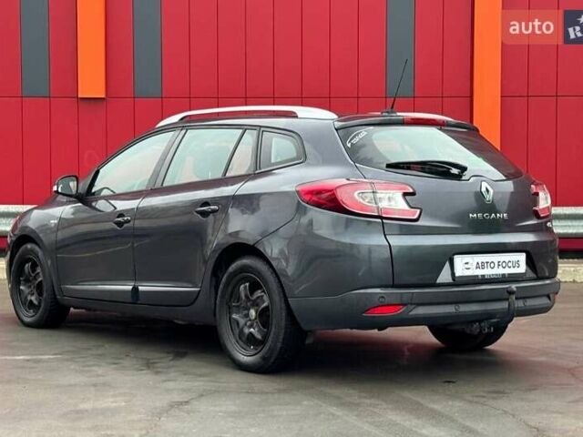 Сірий Рено Меган, об'ємом двигуна 1.46 л та пробігом 238 тис. км за 7990 $, фото 4 на Automoto.ua