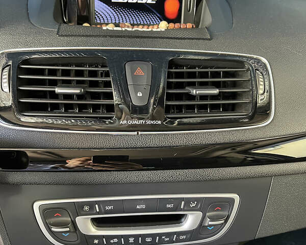 Сірий Рено Меган, об'ємом двигуна 1.5 л та пробігом 222 тис. км за 8600 $, фото 8 на Automoto.ua