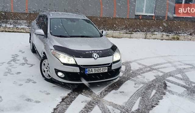 Сірий Рено Меган, об'ємом двигуна 1.46 л та пробігом 309 тис. км за 7500 $, фото 4 на Automoto.ua