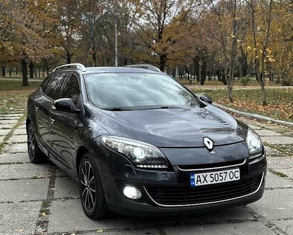Сірий Рено Меган, об'ємом двигуна 1.46 л та пробігом 215 тис. км за 10300 $, фото 40 на Automoto.ua
