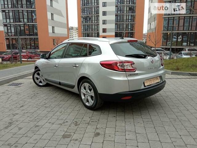 Серый Рено Меган, объемом двигателя 0 л и пробегом 228 тыс. км за 7650 $, фото 9 на Automoto.ua
