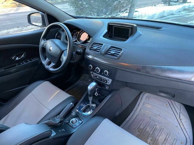 Серый Рено Меган, объемом двигателя 1.5 л и пробегом 240 тыс. км за 7300 $, фото 10 на Automoto.ua