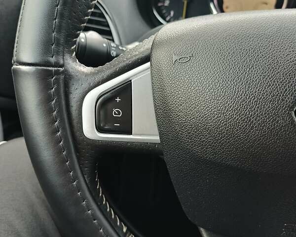 Серый Рено Меган, объемом двигателя 1.5 л и пробегом 263 тыс. км за 8600 $, фото 46 на Automoto.ua