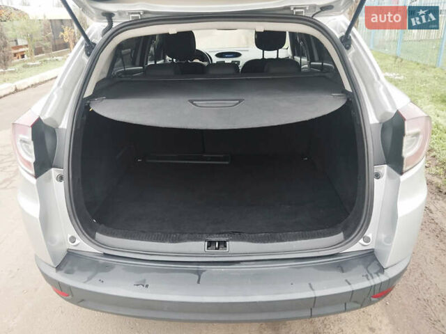 Серый Рено Меган, объемом двигателя 1.5 л и пробегом 228 тыс. км за 6900 $, фото 18 на Automoto.ua