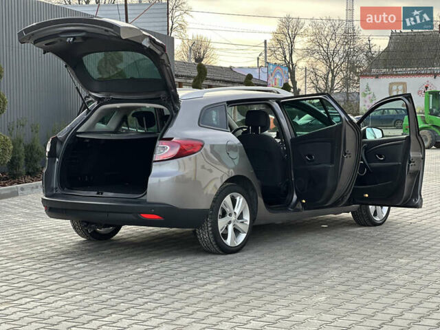 Сірий Рено Меган, об'ємом двигуна 1.5 л та пробігом 97 тис. км за 10299 $, фото 31 на Automoto.ua